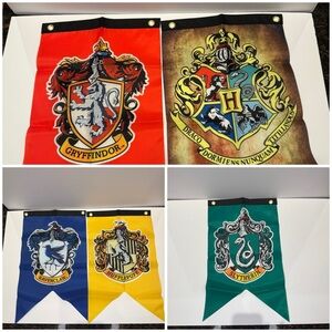 NWOT Harry Potter House Flags 5-Pack Gryffindor Slytherin Hufflepuff Ravenclaw